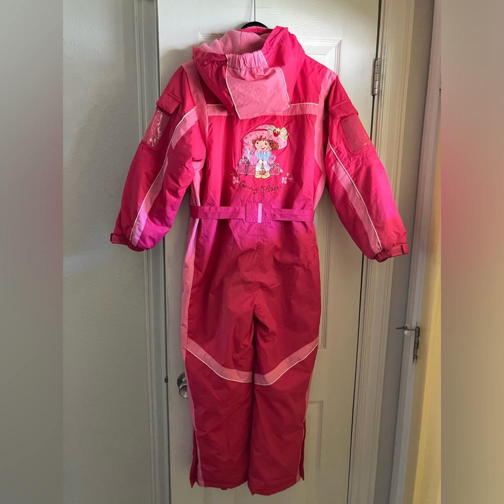 Y2K Strawberry Shortcake Going Places Ski Snowboarding snowsuit sz 10